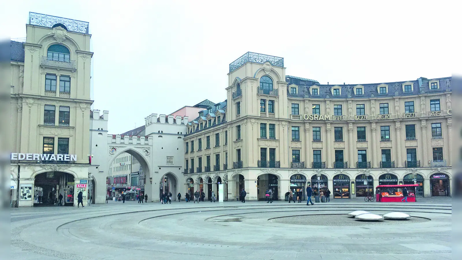 Am Stachus werden am Sonntag Familienangehörige und Bürgermeister Dominik Krause sprechen.  (Foto: lsc)