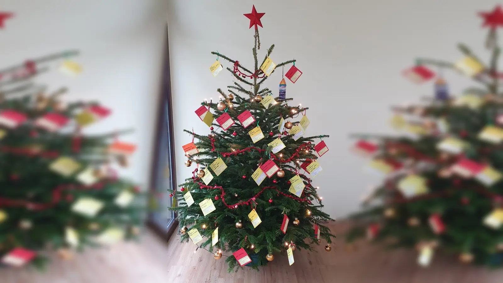 So etwa wird auch dieses Jahr der Wunschbaum im AWO-Büro aussehen. (Foto: AWO Germering)