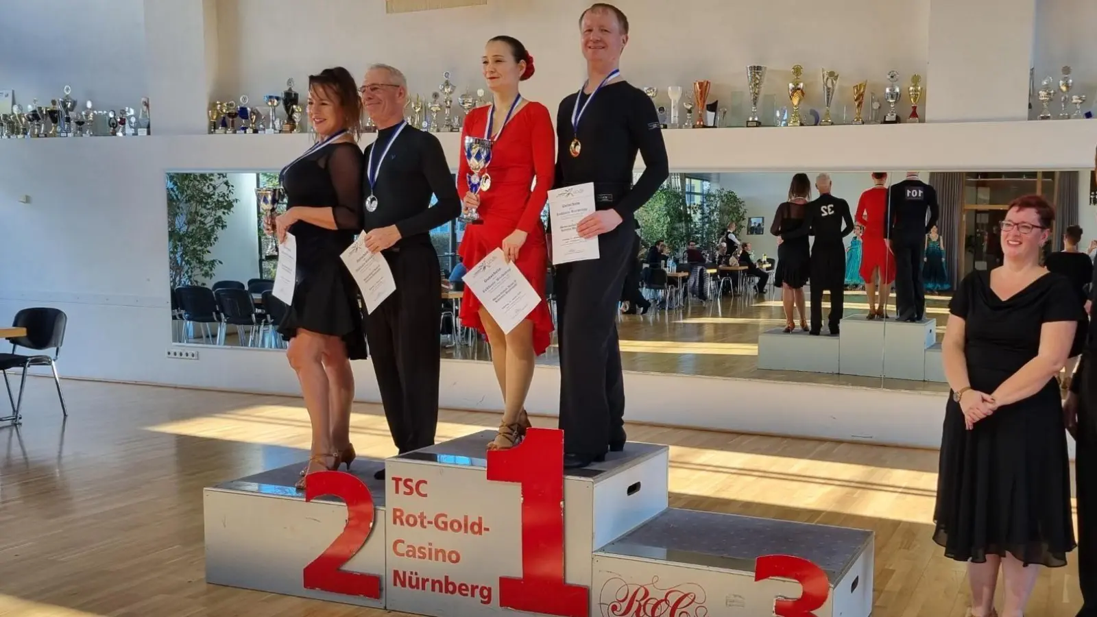 Bianca Kim und Carl Schlockermann (r.) übertrafen alle Erwartungen. (Foto: TSV Unterpfaffenhofen-Germering)