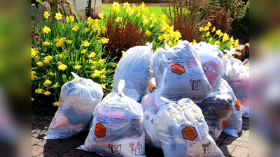 Die Kolpingsfamilien Erding, Altenerding und Klettham sammeln am Samstag, 25. April, Kleider und Altpapier.  (Foto: Kolping)