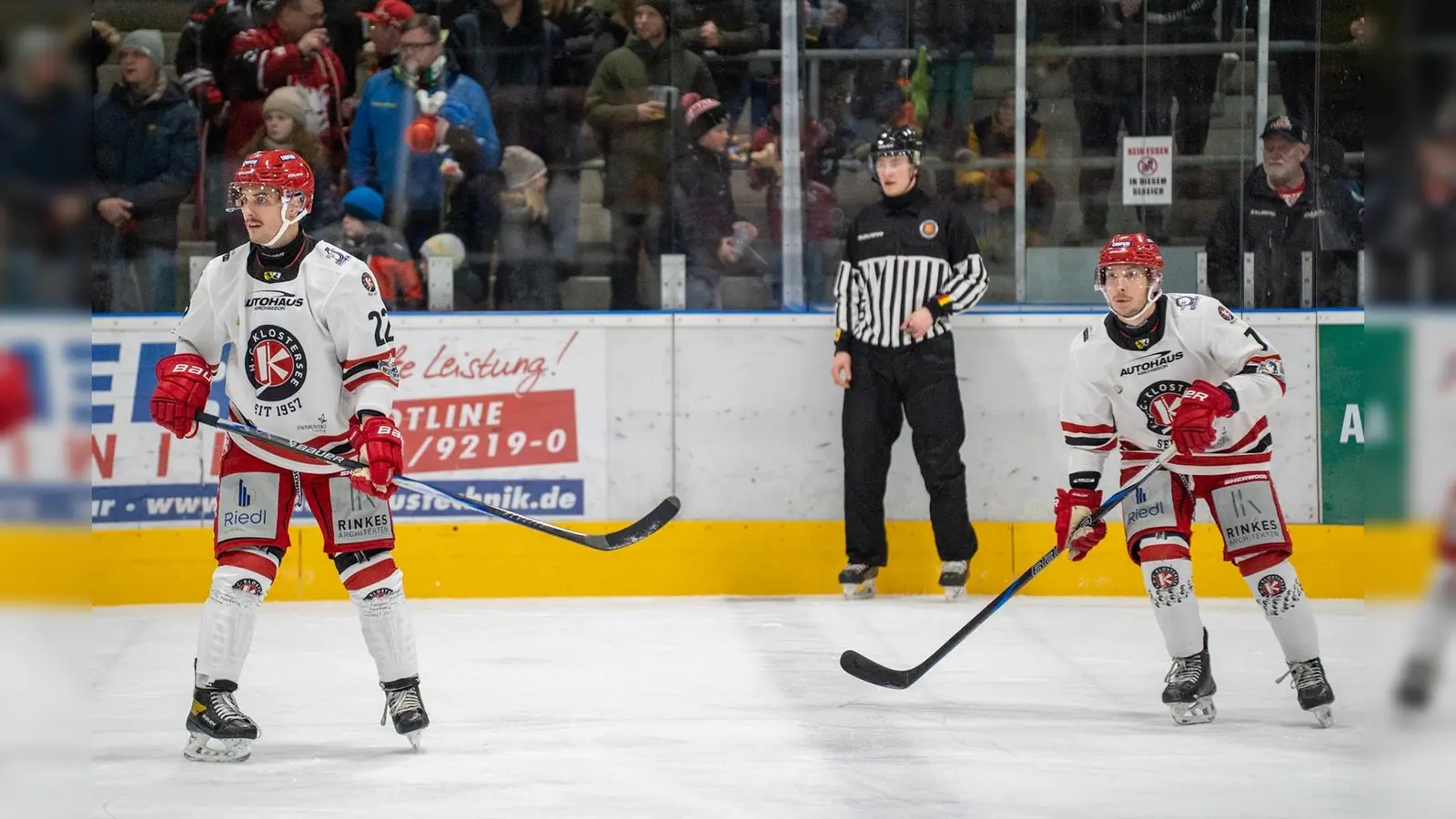 Verteidiger Christian Hummer und Nicolai Quinlan vom EHC Klostersee sollen gemeinsam mit ihrem Team für die notwendige defensive Stabilität in der Playoff-Serie gegen die Landsberg Riverkings sorgen. (Foto: smg)