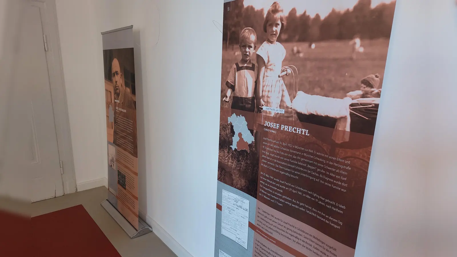 Für die Ausstellung ausgewählt worden sind die Schicksale von 14 Menschen, die von den Nationalsozialisten im Rahmen der „Aktion T4” ermordet wurden. (Foto: bas)