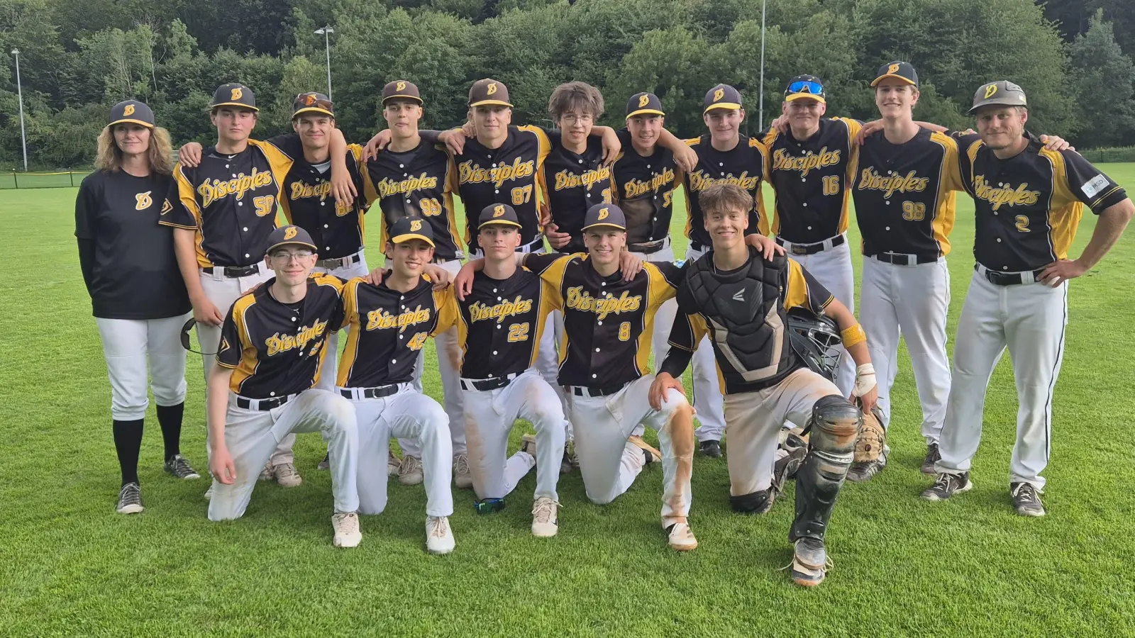 Verteidigten erfolgreich den Titel des Bayerischen Meisters - und kämpfen nun um die Deutsche Meisterschaft: die Junioren der Haar Disciples.  (Foto: Michael Greisinger)