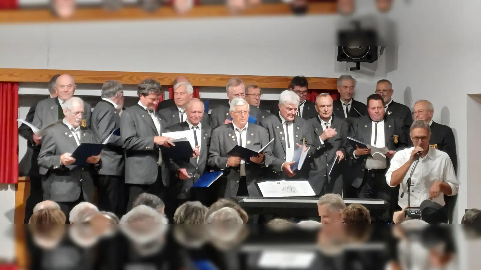 Der Männergesangsverein Liederkranz freut sich über weitere Mitsänger in seiner Runde.  (Foto: Liederkranz)