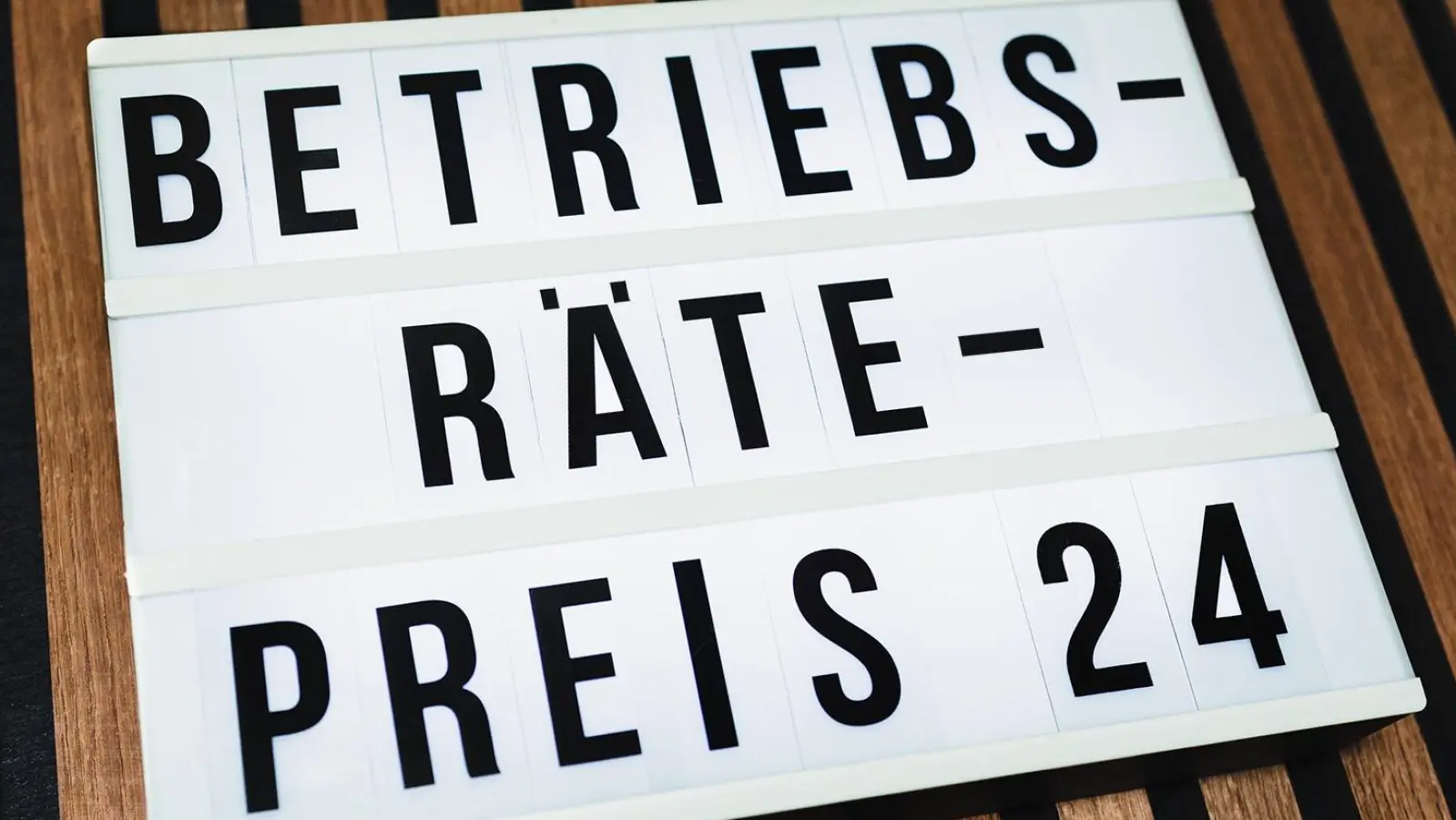 Betriebsräte aus dem Landkreis Erding sind jetzt aufgerufen, sich um den Betriebsrätepreis zu bewerben. (Foto: NGG)