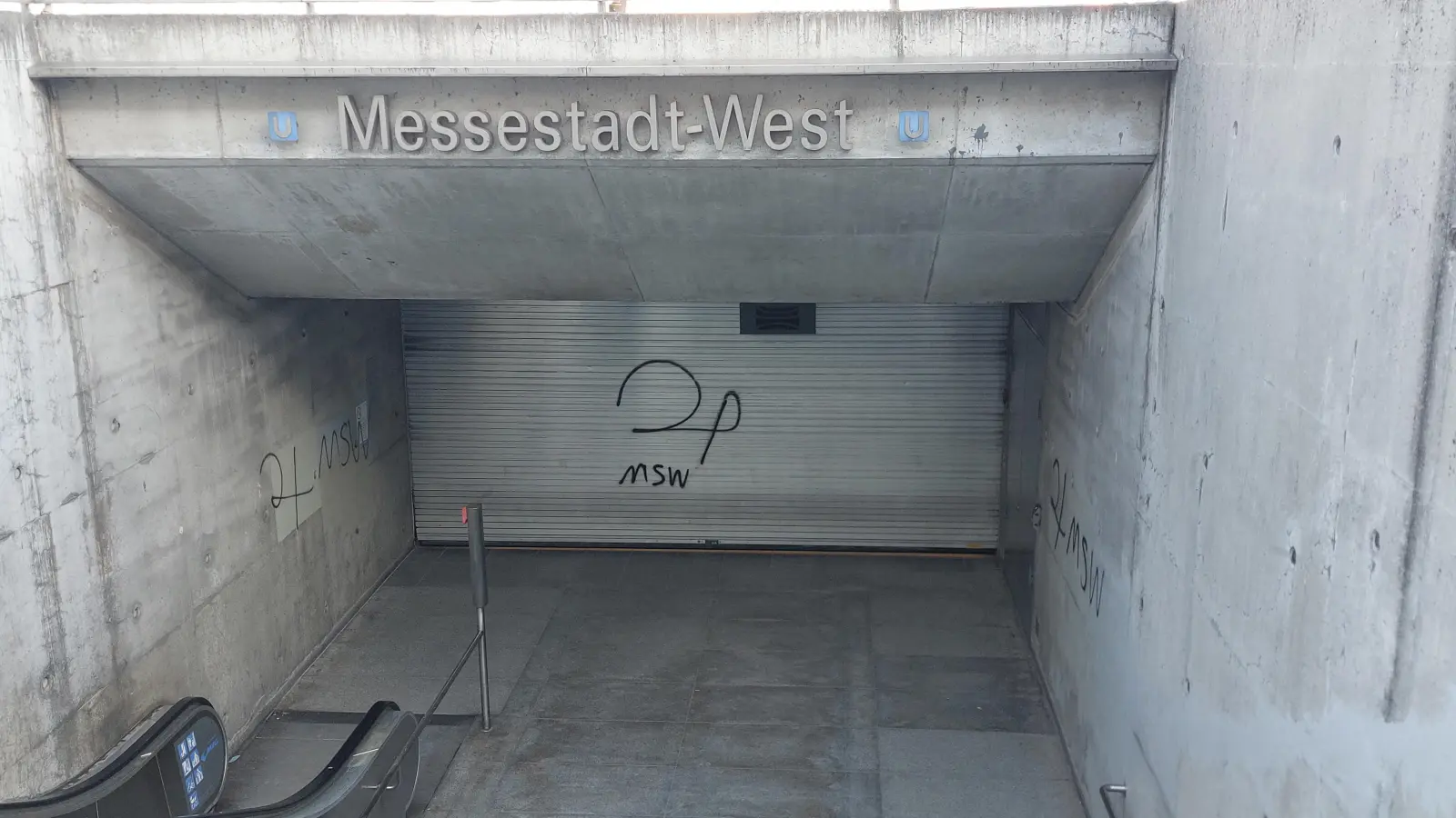 Viele Münchner U-Bahn-Stationen - hier Messestadt West - werden am Mittwoch ab 11 Uhr und am Donnerstag ganztags geschlossen bleiben. Ein eingeschränkter Betrieb auf einzelnen Linien ist möglich. (Foto: bas)