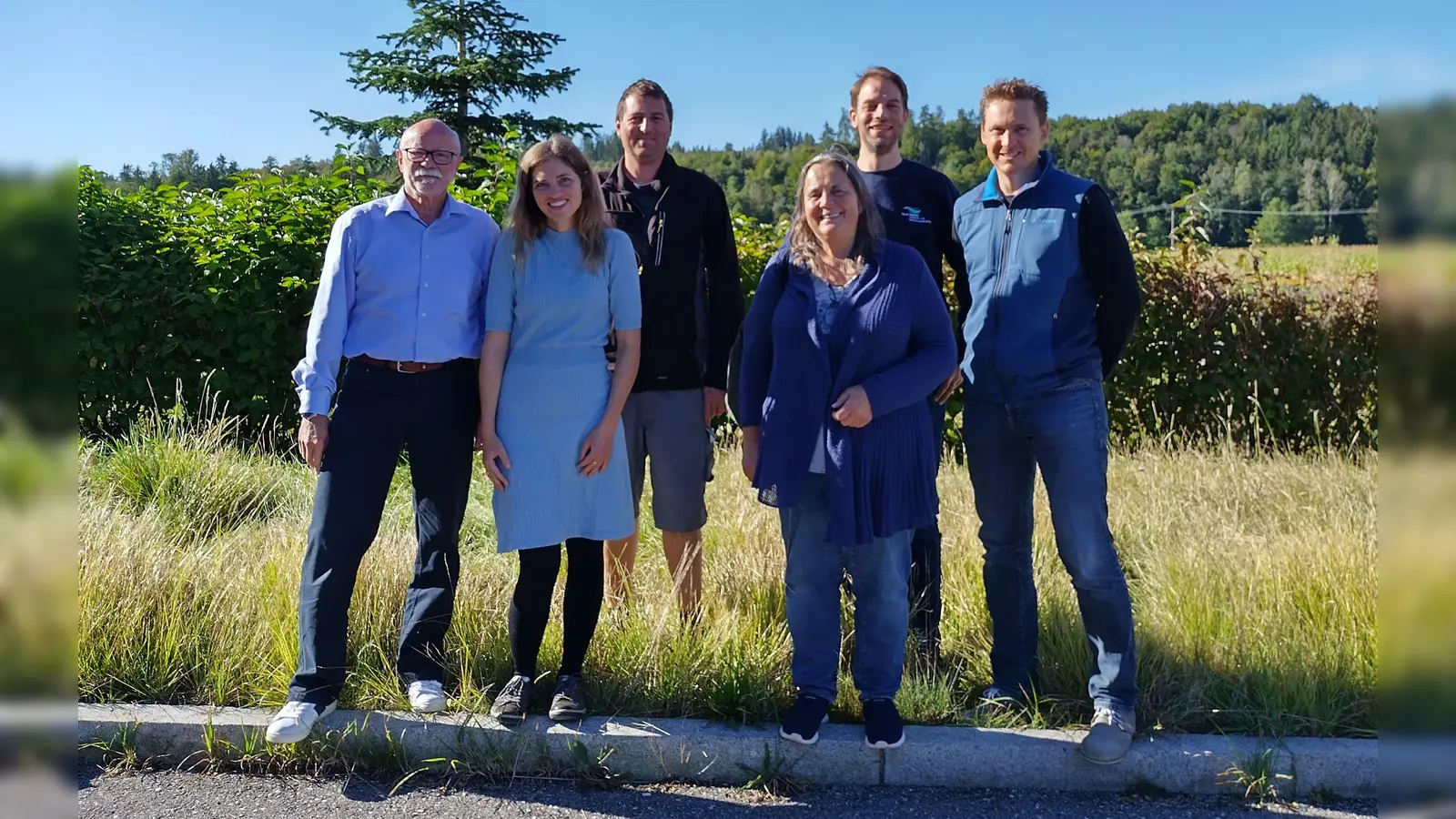 Zum Start des Programms kümmert sich ein kleiner operativer Kreis um alle Aufgaben - von der Vermarktung über das Spendenmanagement bis zu den Pflanzungen (von links): Joachim Michel, Angelika Baur, Sebastian Soyer, Birgitt Hofmann, Maximilian Frenz und Jan Krcek (Foto: Jan Krcek)