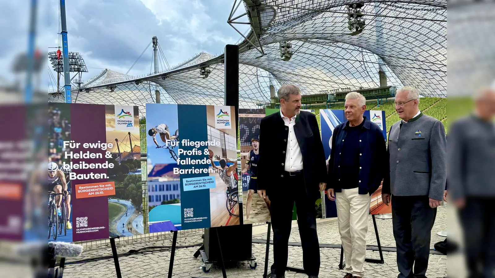 Anfang September starteten die Befürworter der Olympiabewerbung ihre Kampagne. Ministerpräsident Markus Söder, OB Dieter Reiter und Sportminister Joachim Herrmann (v. l.).  (Foto: Ulrike Seiffert)