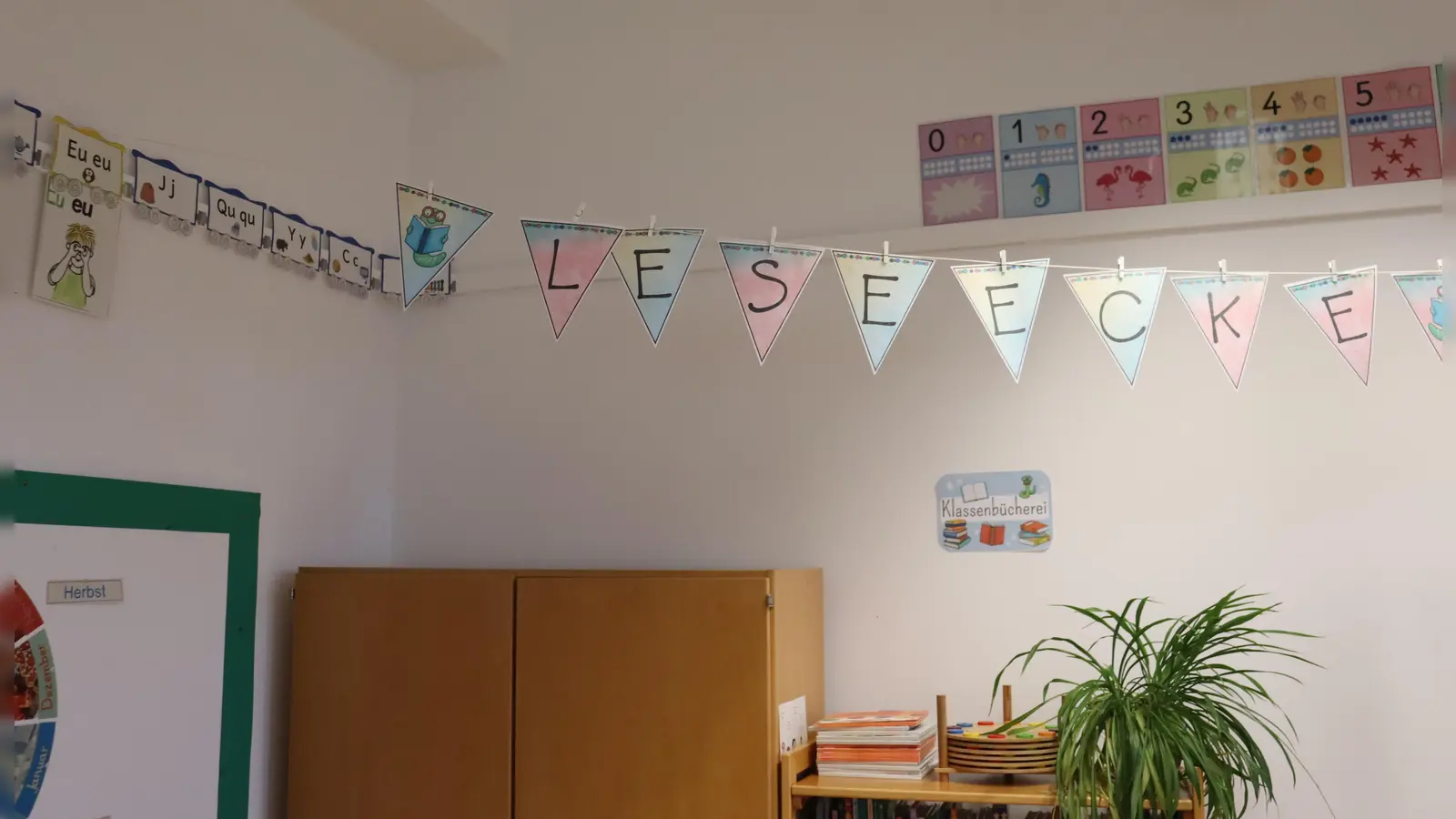 Auf Fragen zur Erziehung von Kindern und Jugendlichen aller Altersstufen geben die Münchner Elternbriefe verlässliche Antworten.  (Symbolbild: bas)