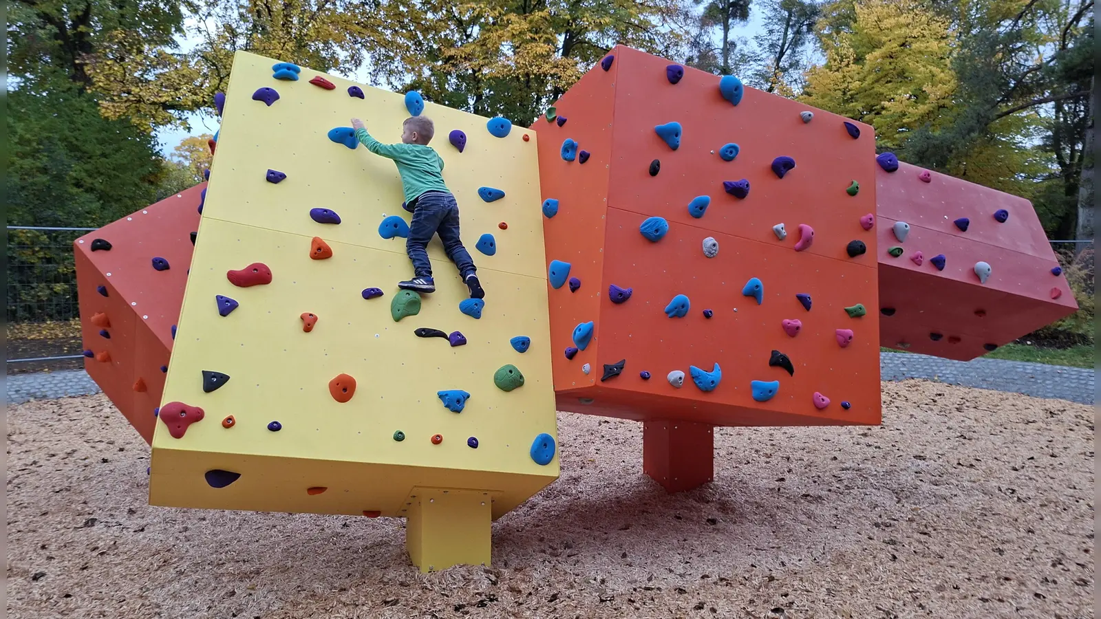 Die neue Boulderanlage am Westbad in Pasing. (Foto: Baureferat)