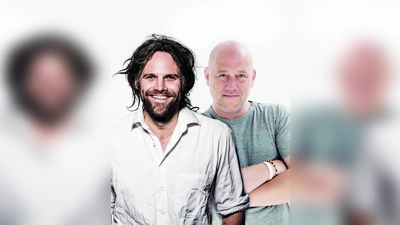Keller Steff und Michi Dietmayr sind gemeinsam auf der Bühne zu sehen. (Foto: © Michi: Markus Reuter, Steff: Susi Knoll)