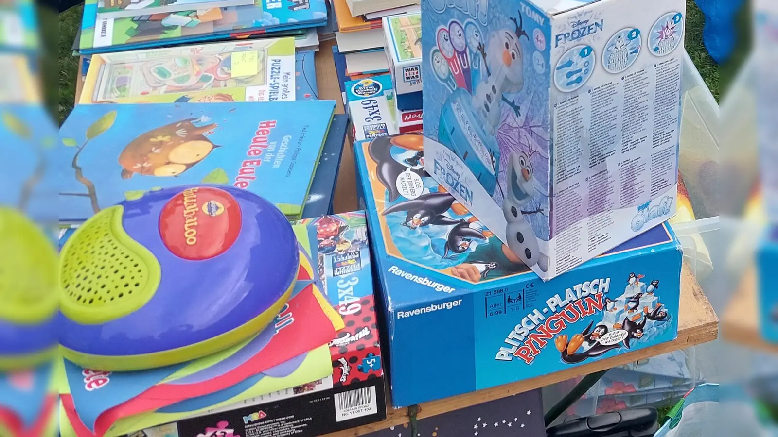 Ein Flohmarkt für Kindersachen findet in der Grundschule an der Albert-Schweitzer-Straße statt.  (Foto: bas)