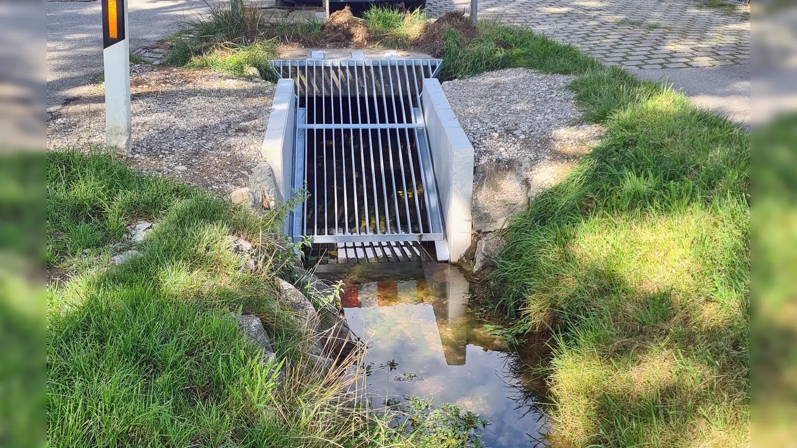 Der neue Rechen am Aubach. (Foto: Gemeinde Gilching)