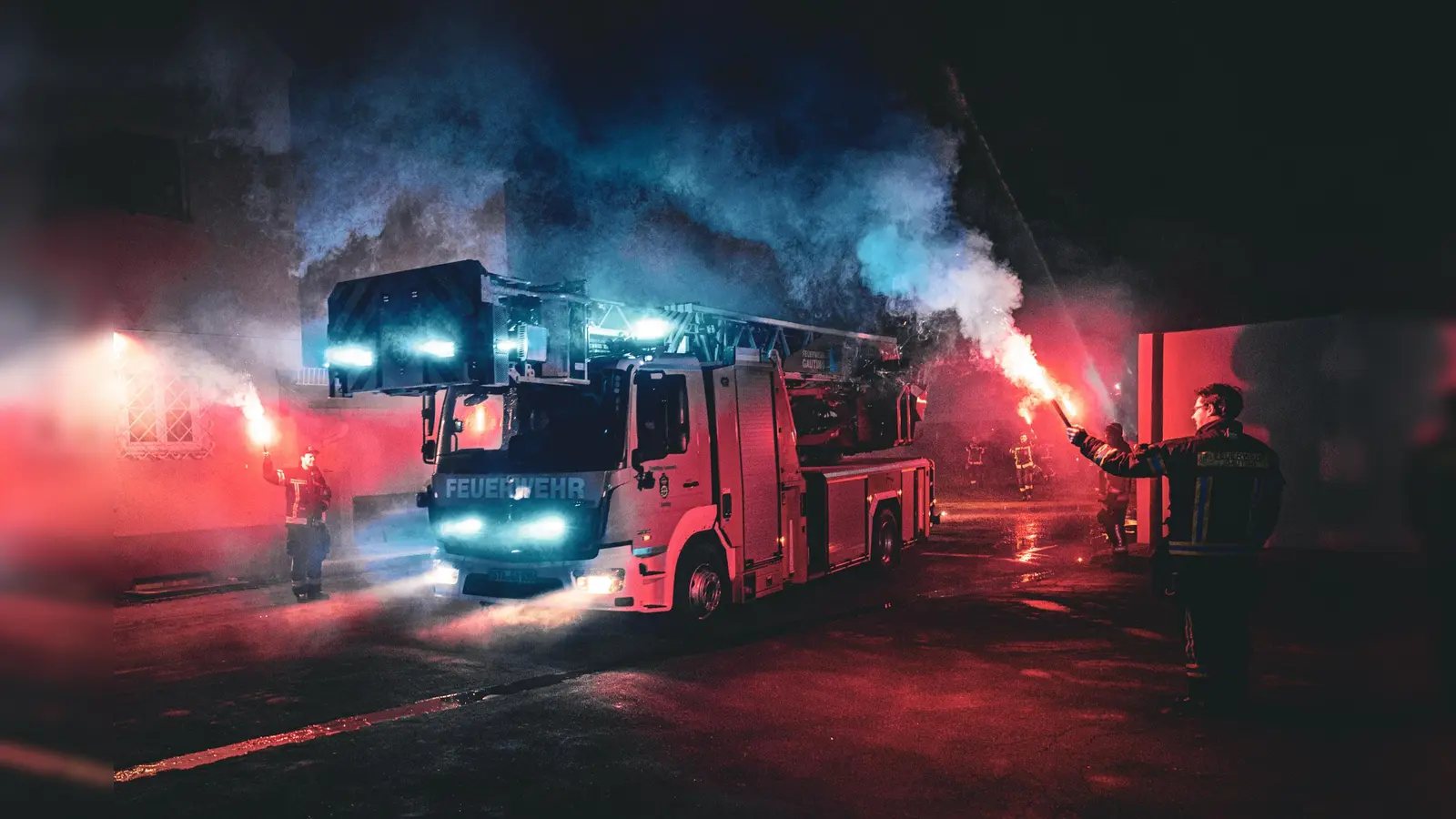 Das neue Einsatzfahrzeug mit dem Funkrufnamen Florian Gauting 30/1 wurde von den Einsatzkräften feierlich in Empfang genommen. (Foto: FFW)