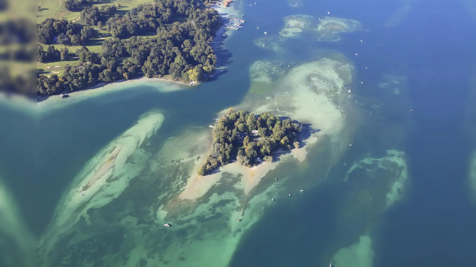 Luftbild von der Roseninsel im Starnberger See. (Foto: Bayerische Schlösserverwaltung)