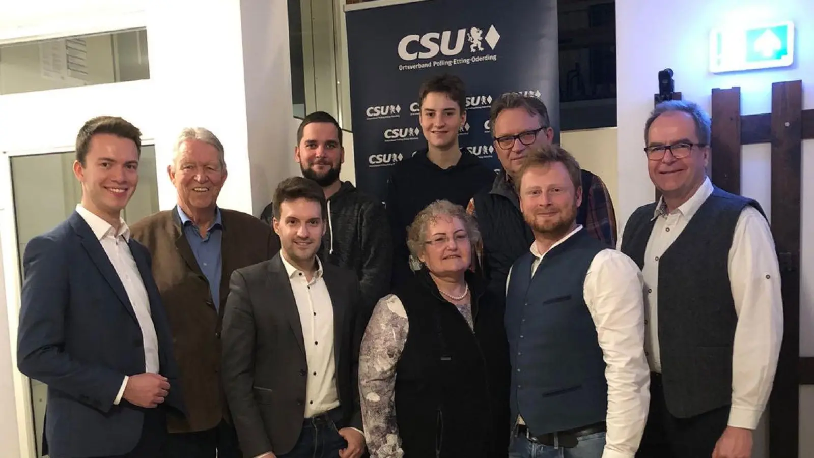 Der neue Ortsvorstand (von links): Julius Ferg (Wahlleitung), Frank-Detlef Schaefer, Michael Steininger-Yang, Magnus-Julian Albrecht, Ursula Steininger, Marius Pape, Roland Hock, Alexander Reinhardt und Martin Pape. (Foto: CSU Polling)