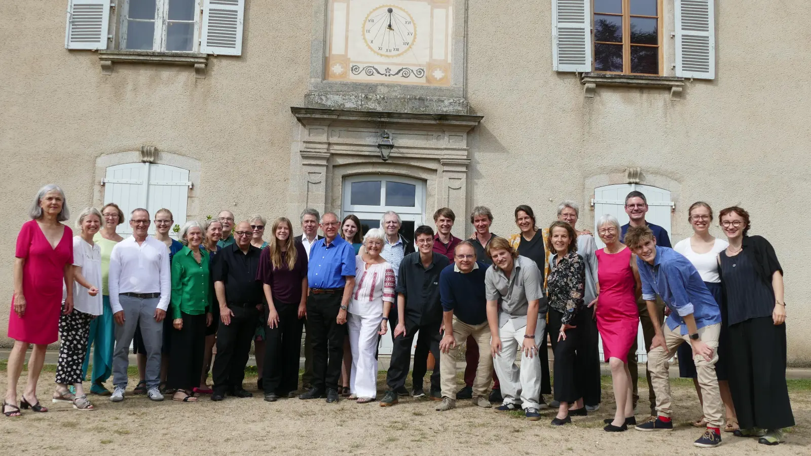 Die diesjährige Chorfahrt führte die Sängerinnen und Sänger nach Frankreich. Nun kommen sie nach Sendling. (Foto: pr)