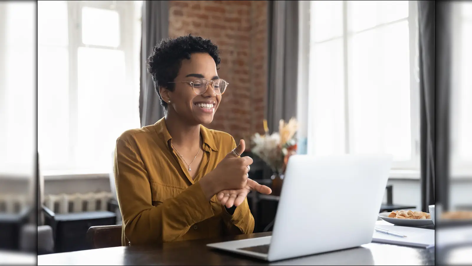 Vielfalt fördern: mehr als nur Worte. Unternehmen müssen Barrieren abbauen und individuelle Bedürfnisse berücksichtigen. (F.: Randstad/ fizkes@AdobeStock)