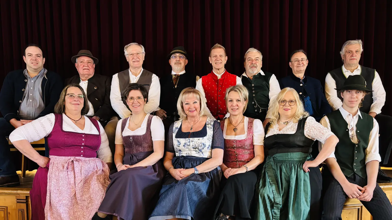 Die Theatergruppe des Männerchors Gilching e.V. spielt an sieben Abenden das Stück „Im Schrank ist der Teufel los”. (Foto: Manuela Schäufler)