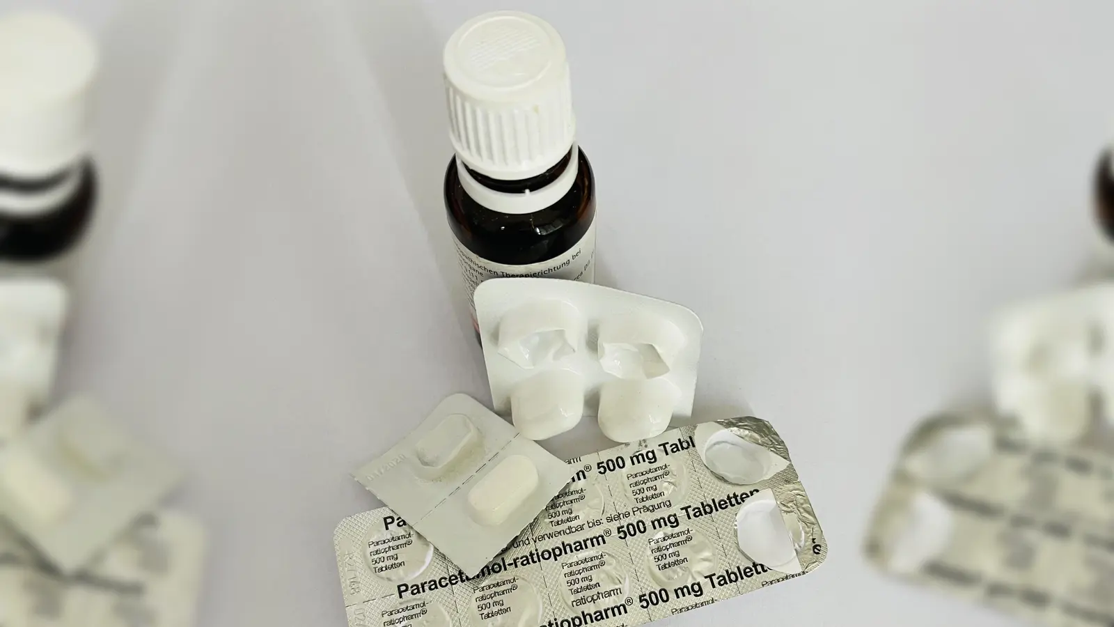 Altarzneimittel dürfen über die Restmülltonne entsorgt werden. Größere Menge sollten über die Schadstoffsammelstelle entsorgt werden. (Foto: hw)