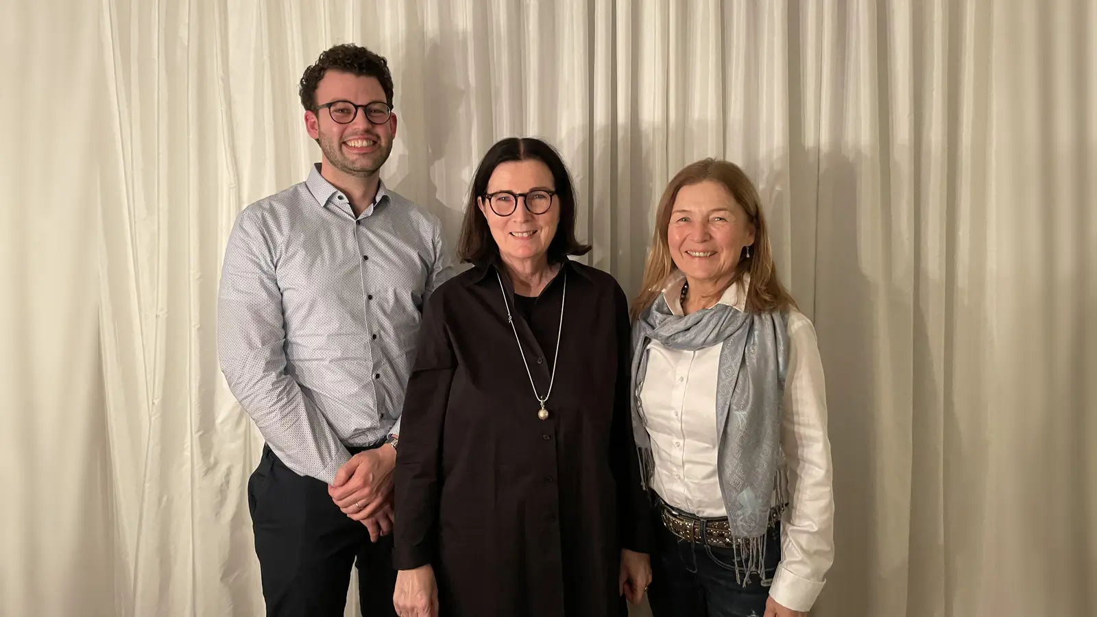 Von links nach rechts: Lasse Bahnsen, die Ortsvorsitzende Eva Baumgartner und Anette Westarp. (Foto: OV)